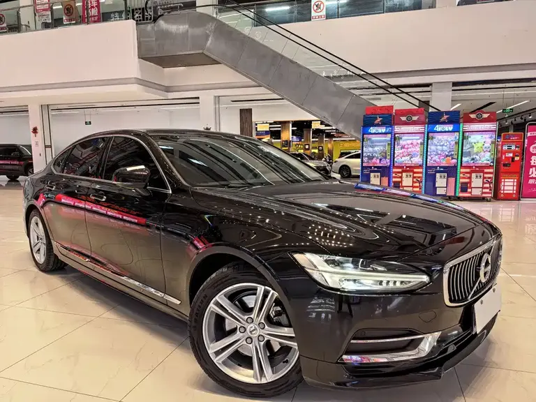 Volvo S90 T4 Smart Ease