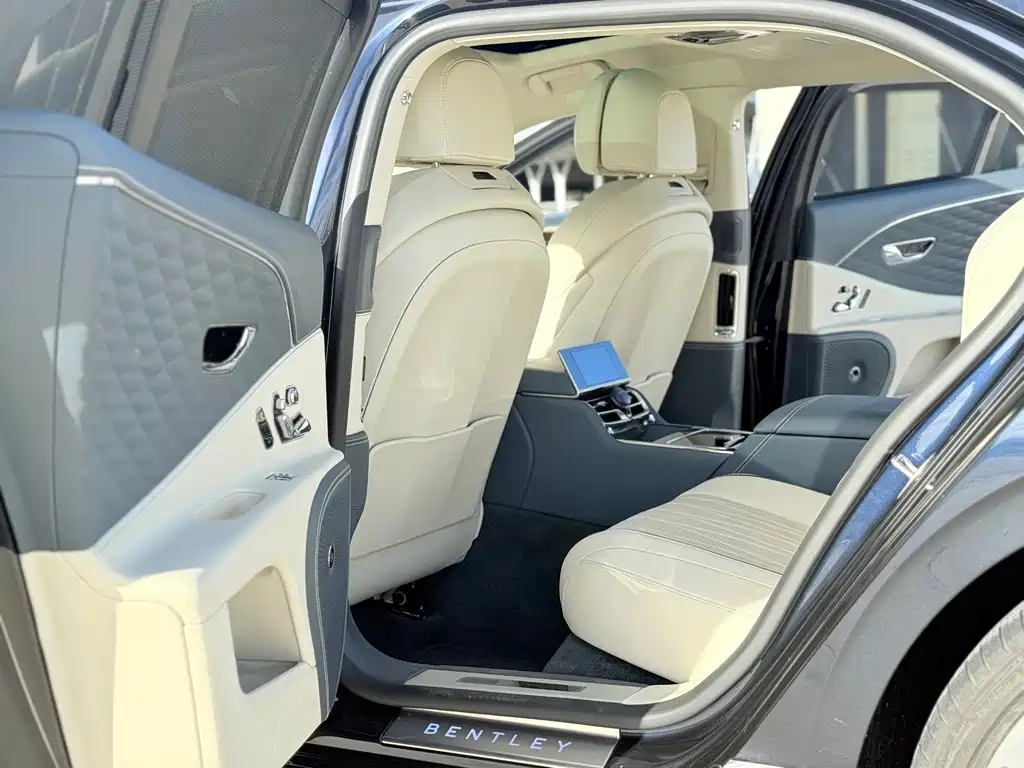 Flying Spur 4.0 T V8 Standard