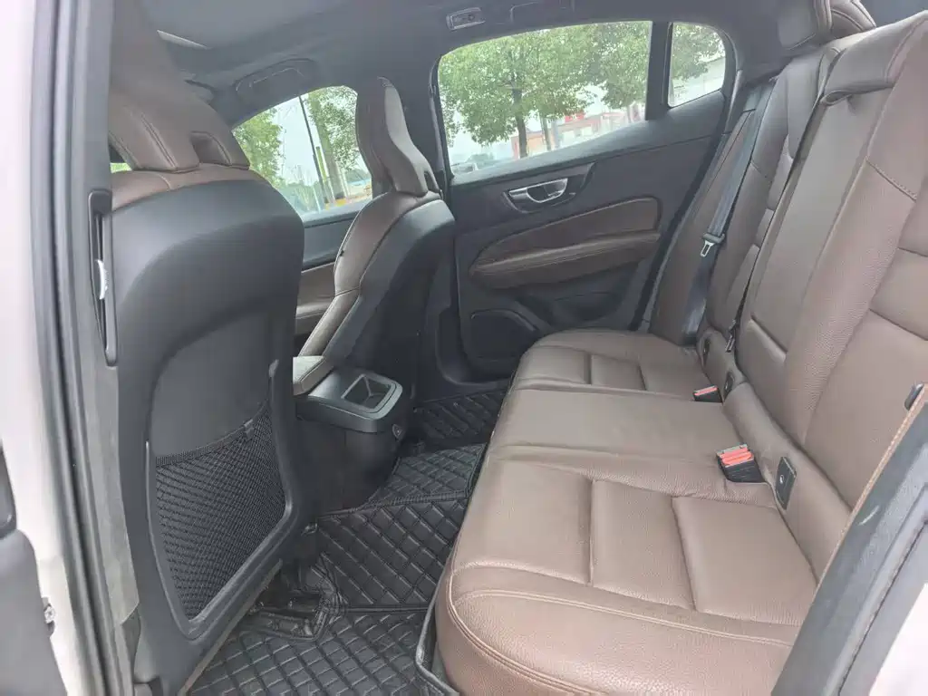 Volvo S60 B4 Smart Vision Luxury