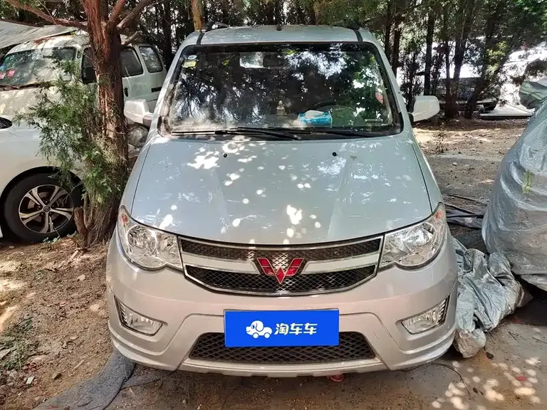 Wuling Hongguang 1.2 L S Basic CN-IV