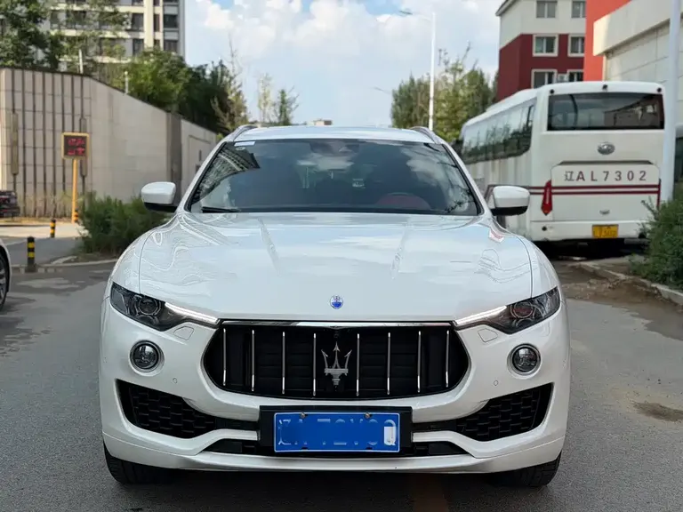 Maserati Levante 3.0 T Standard