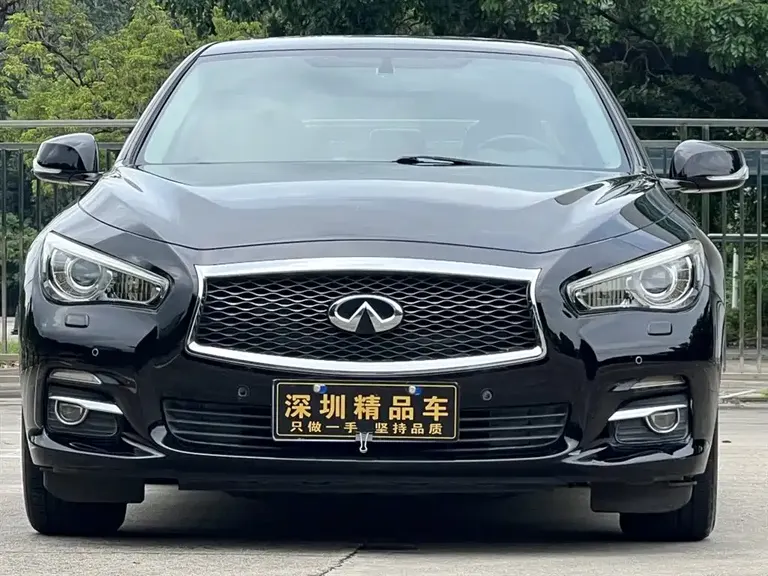Infiniti Q50 L 2.0 T Joy