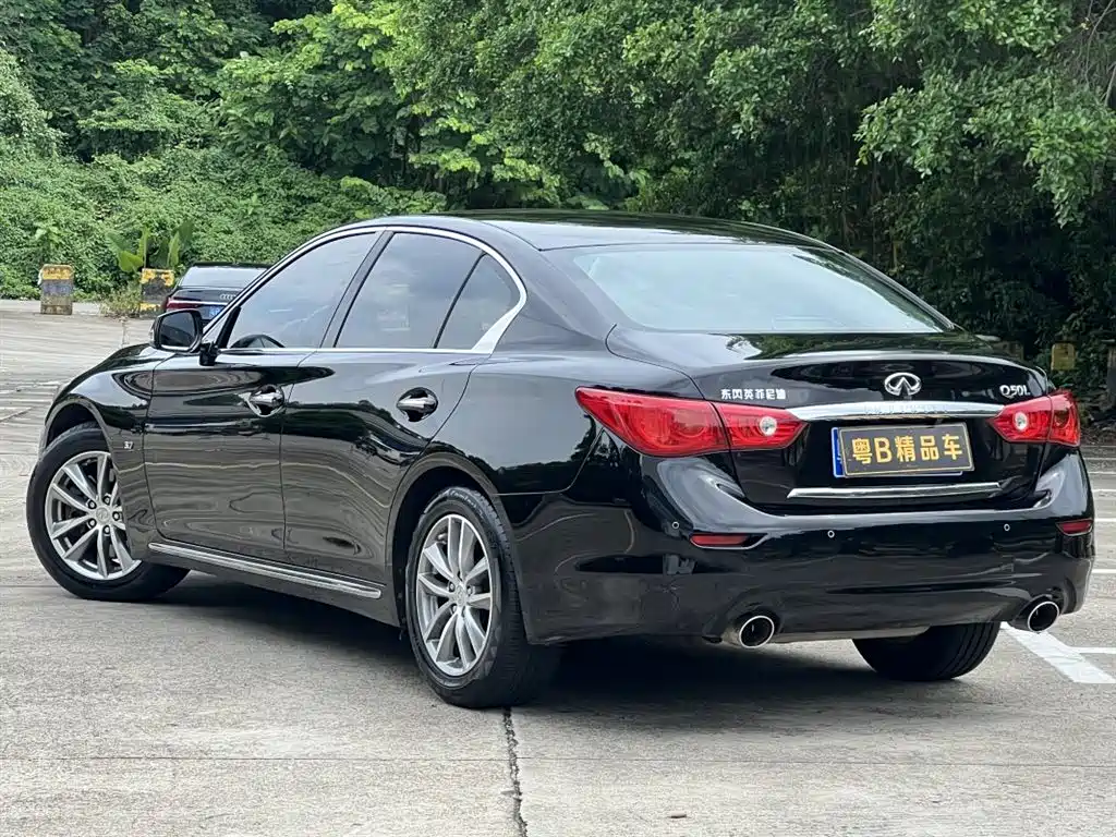 Infiniti Q50 L 2.0 T Joy