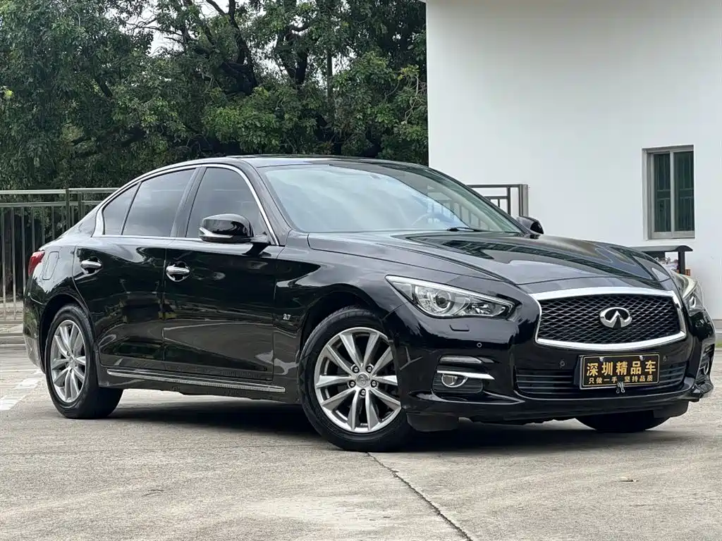 Infiniti Q50 L 2.0 T Joy