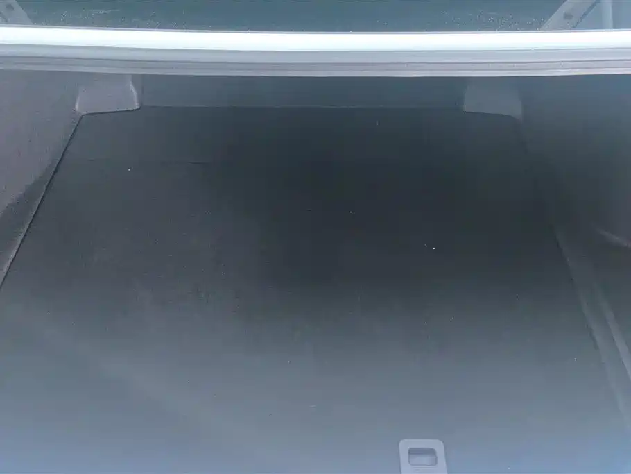 Camry Dual Engine 2.5 HG Luxury
