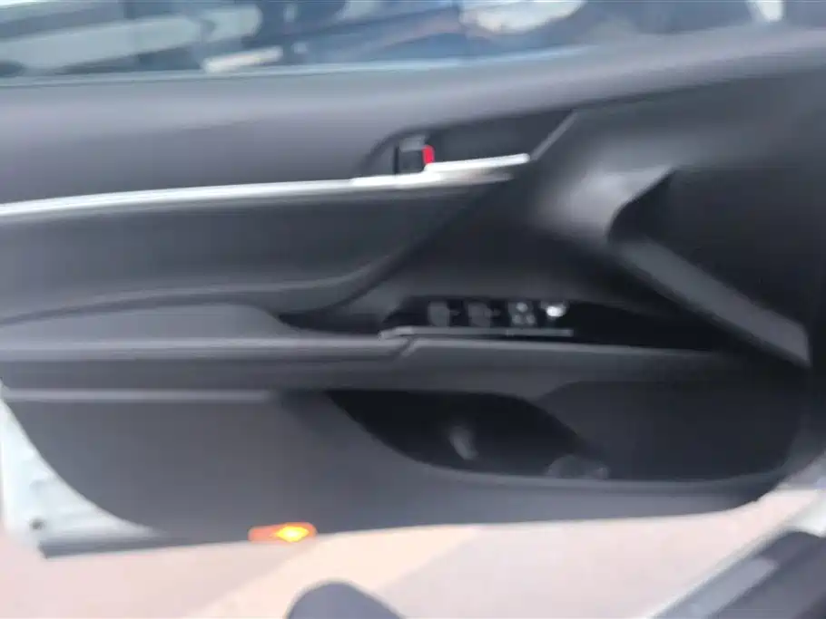 Camry Dual Engine 2.5 HG Luxury