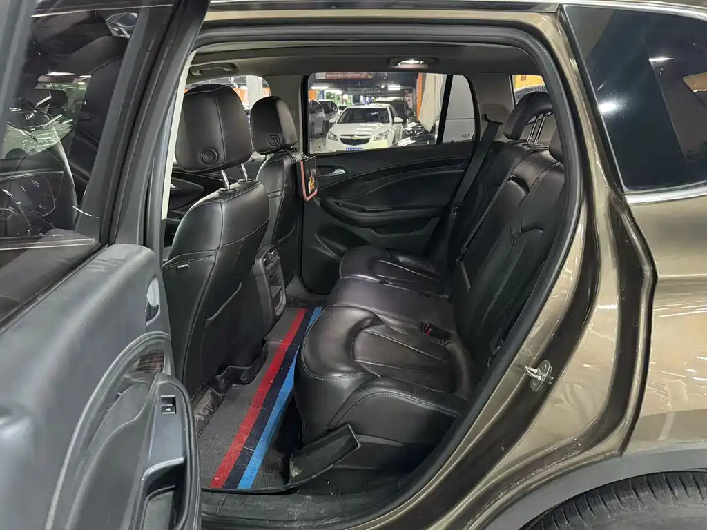 Envision Plus 20 T 2 WD Elite CN-V