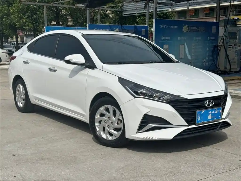 Verna 1.4 L CVT GLS Cool