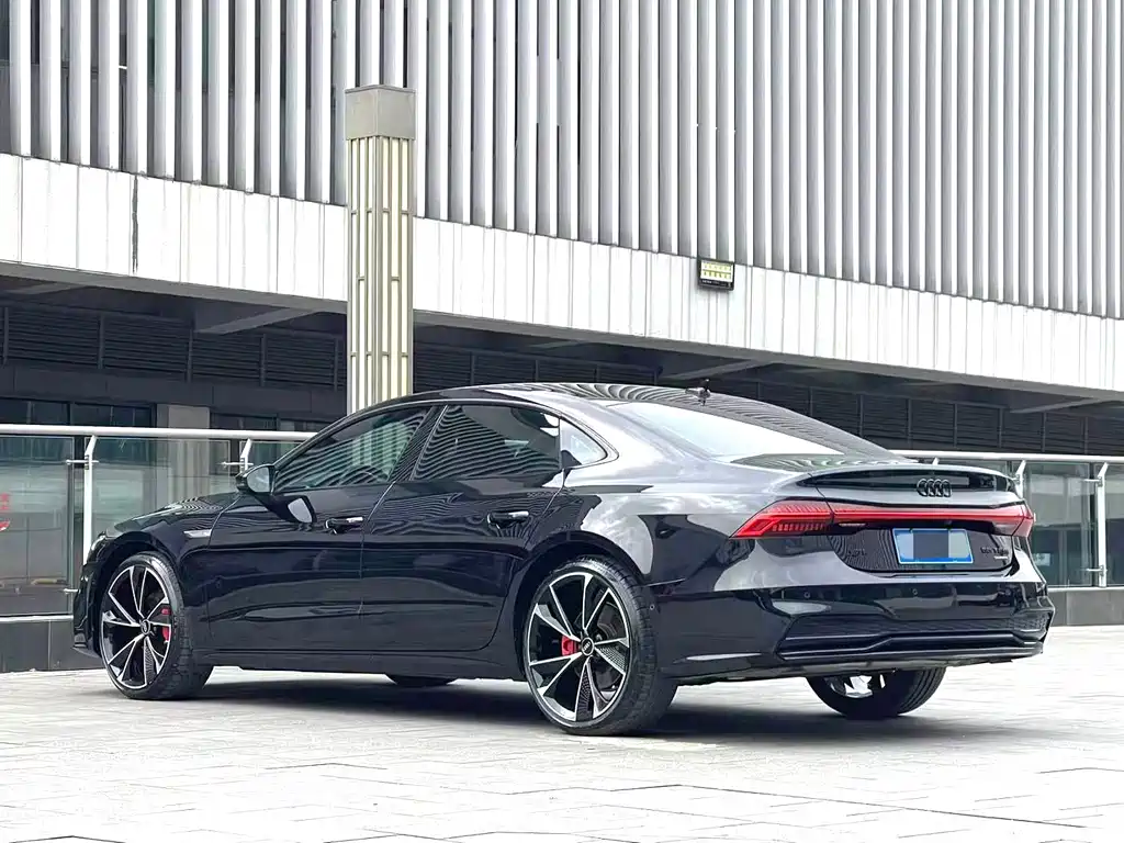 Audi A7 L 45 TFSI quattro S-line Black Warrior