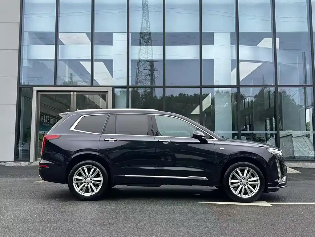 Cadillac XT6 2.0 T 6-seat 4 WD Luxury
