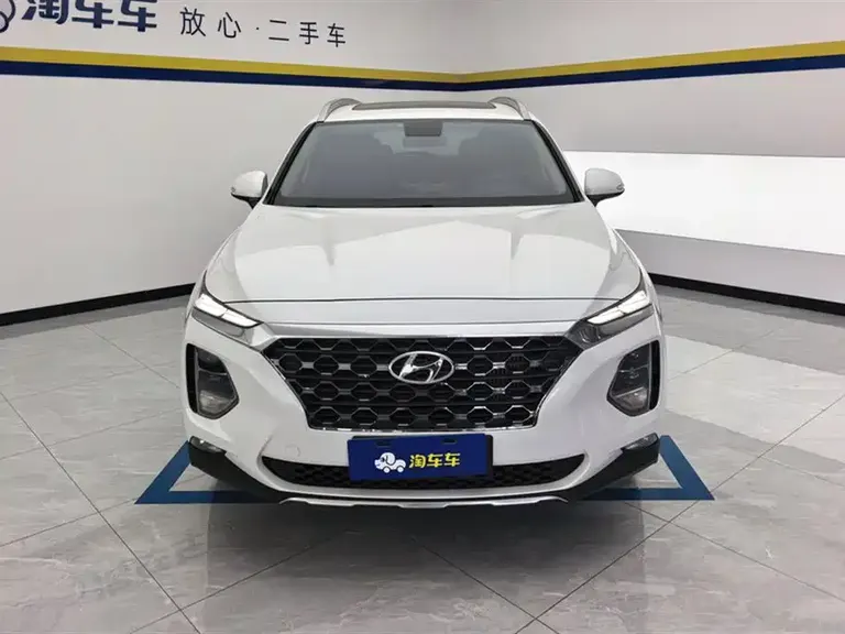 Hyundai Santa Fe 380 TGDi GLS Auto 2 WD Luxury CN-V