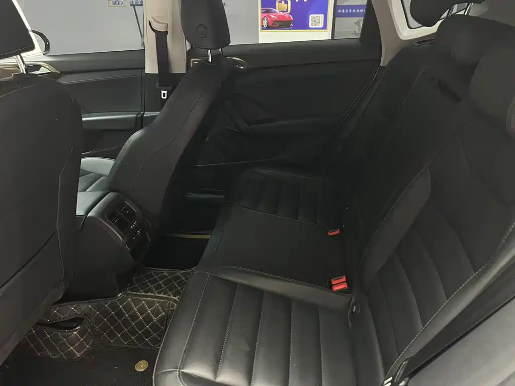 Tharu 280 TSI 2 WD Comfort