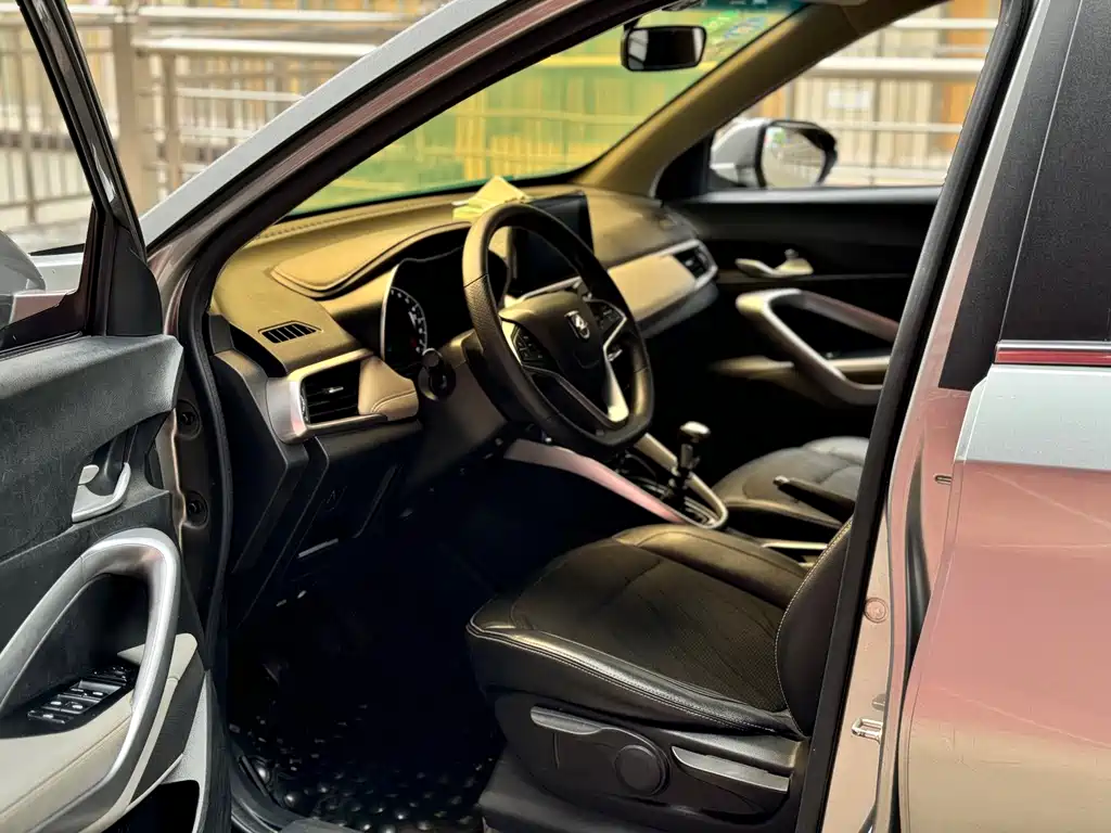 Baojun 510 1.5 L Manual Fashion