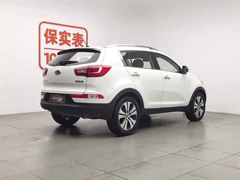 Kia Sportage 2.0 L Auto 2 WD DLX