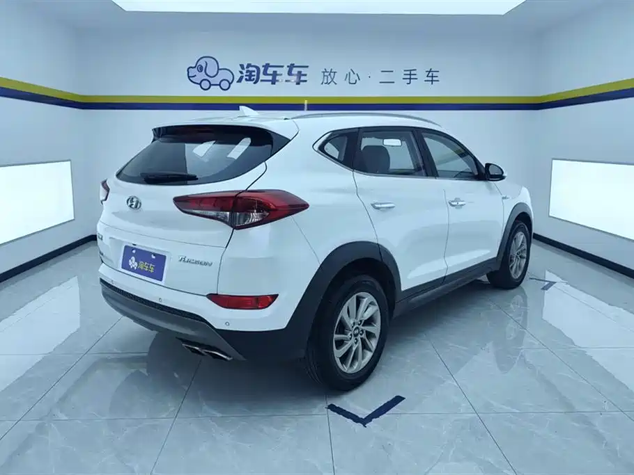 Tucson 1.6 T DCT 2 WD Intelligent