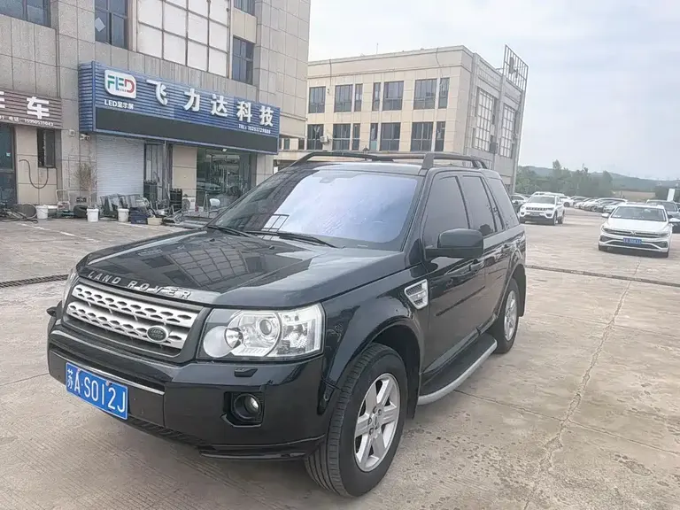 Land Rover Freelander 2 3.2 L i6 HSE Gasoline