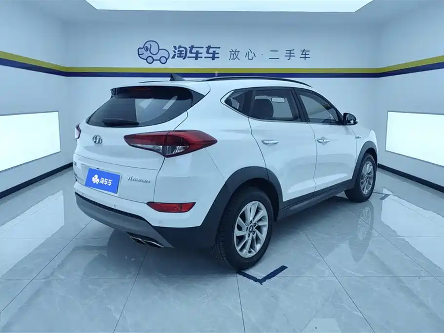 Tucson 1.6 T DCT 2 WD 15 Anniversary Special Edition