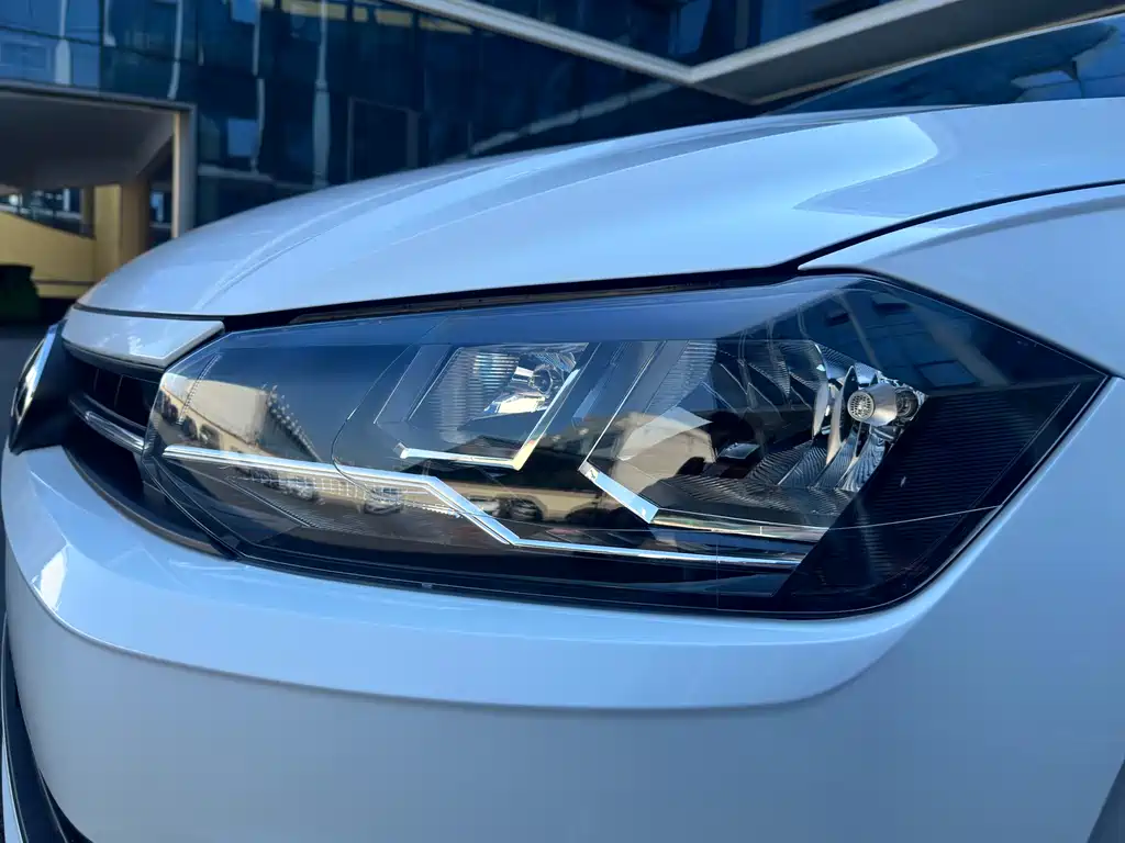 Polo Plus 1.5 L Auto Joyful Living