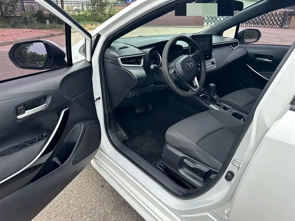 Levin Dual Engine 1.8 H E-CVT Progressive