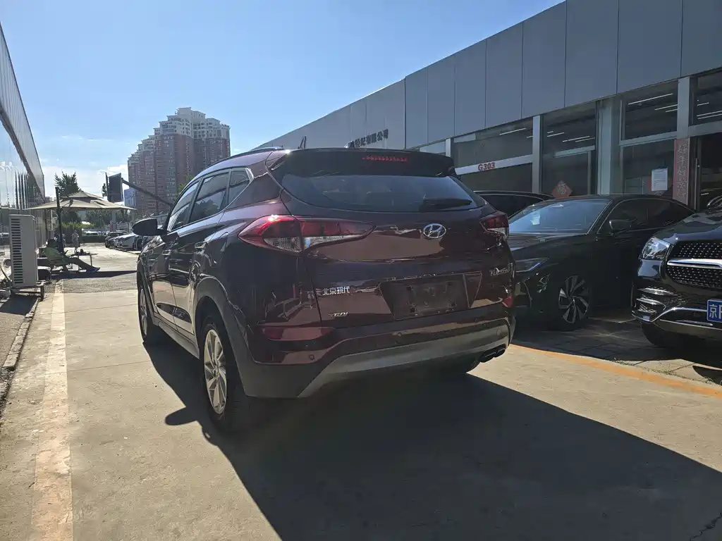 Tucson 1.6 T DCT 2 WD 15 Anniversary Special Edition