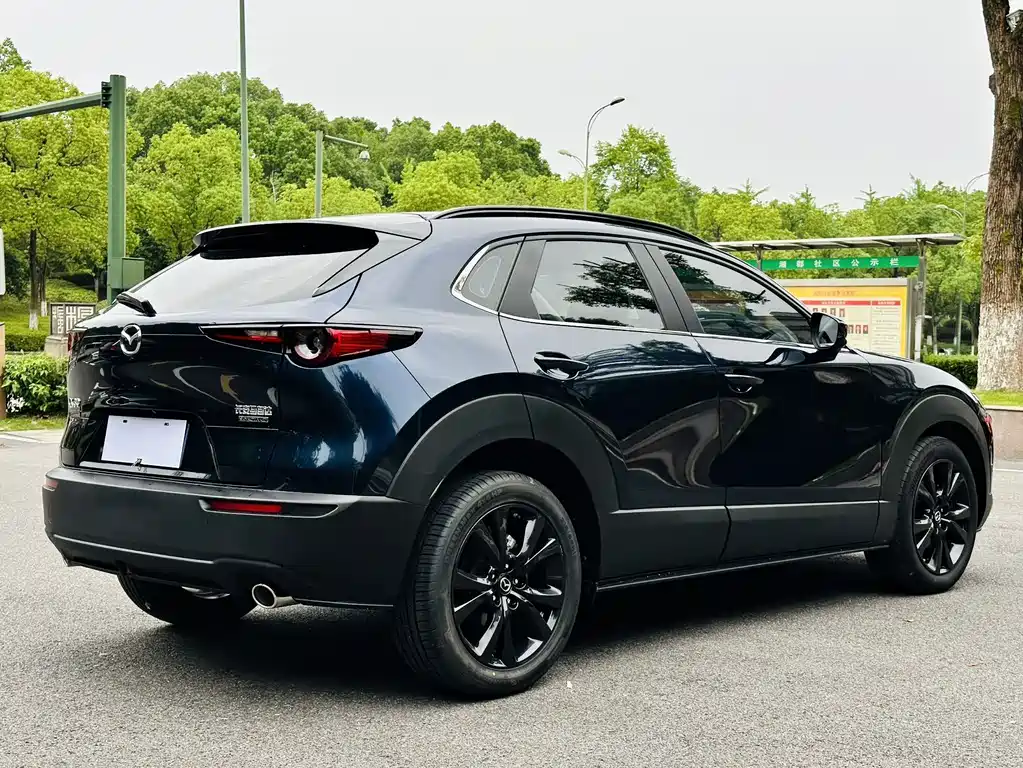 Mazda CX-30 2.0 L Auto Jiayue Obsidian