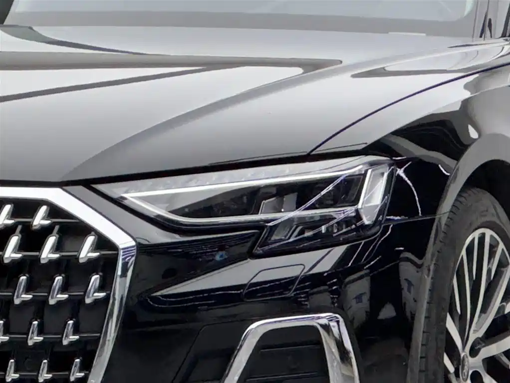Audi A8 A8 L 55 TFSI quattro Flagship