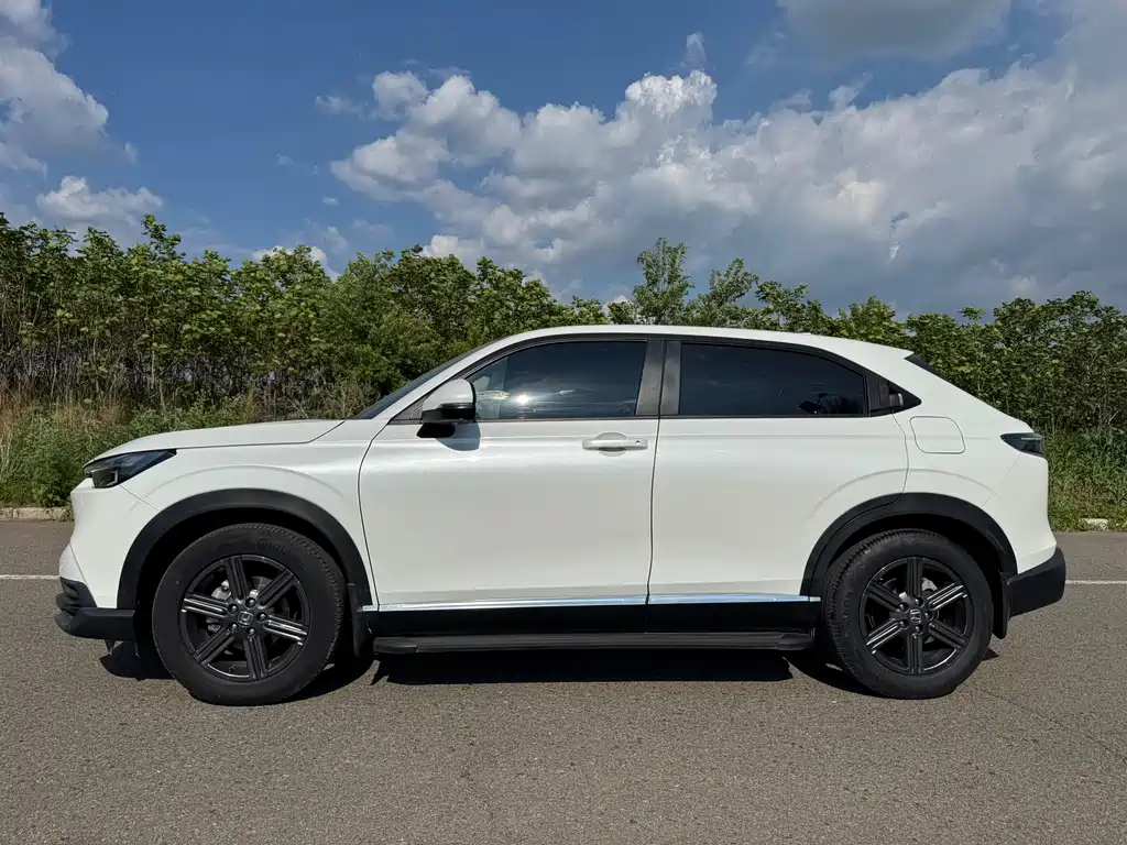 Honda XR-V 1.5 L CVT Hot Trend