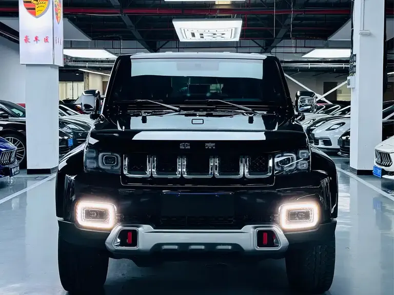 BAIC BJ40 2.0 T City Hunter Glory