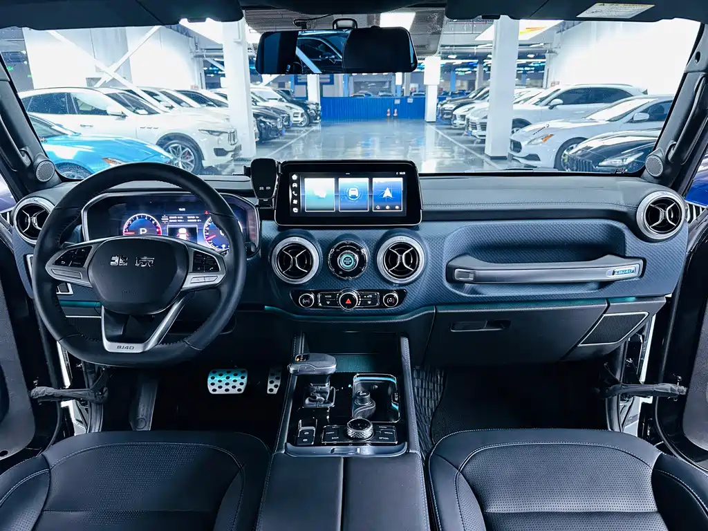 BAIC BJ40 2.0 T City Hunter Glory
