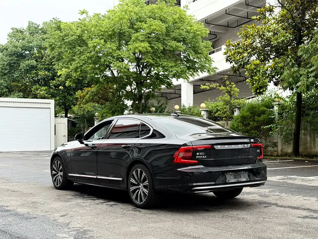 Volvo S90 B5 Smart Vision Luxury