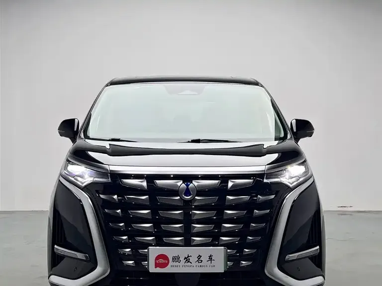 Denza D9 DM-i 970 Luxury
