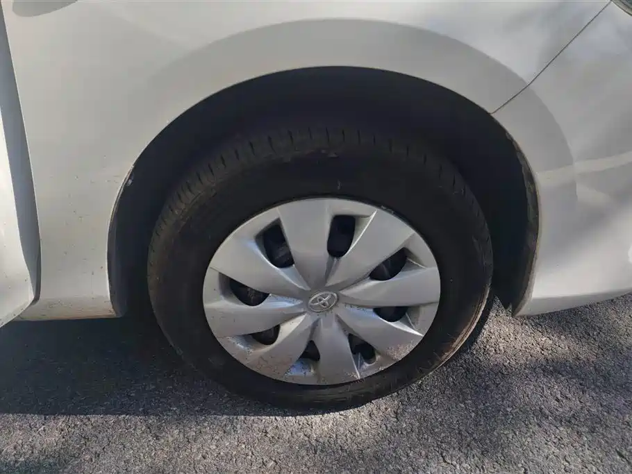 Vios 1.3 L Manual Forward