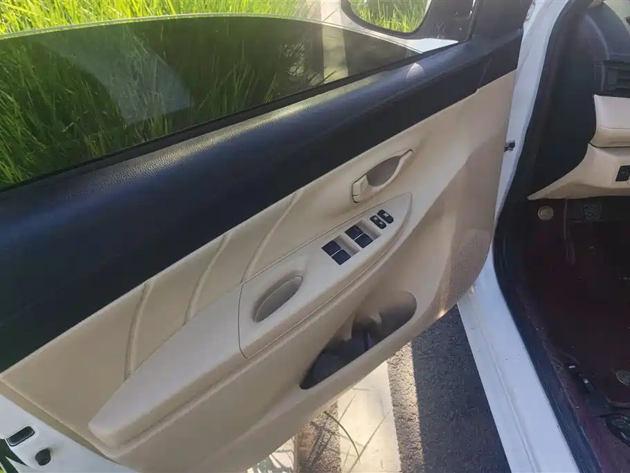 Vios 1.3 L Manual Forward