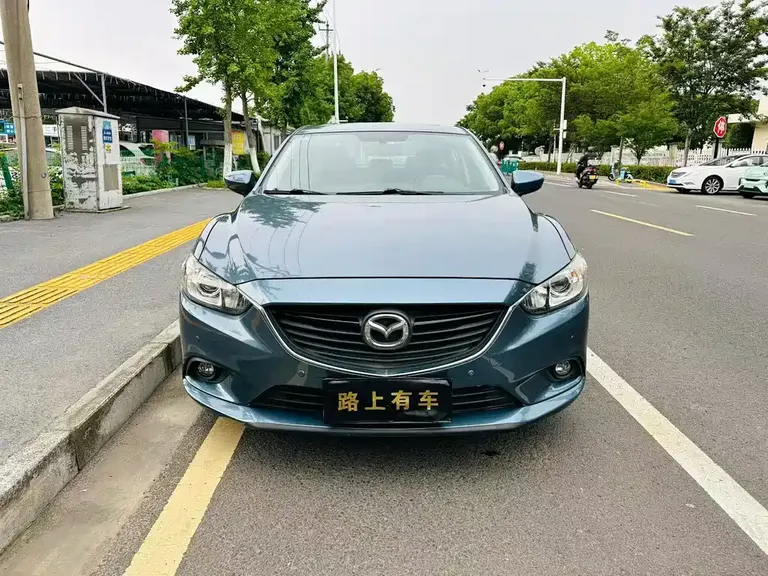 Mazda Atenza 2.5 L Blue Sky Sport