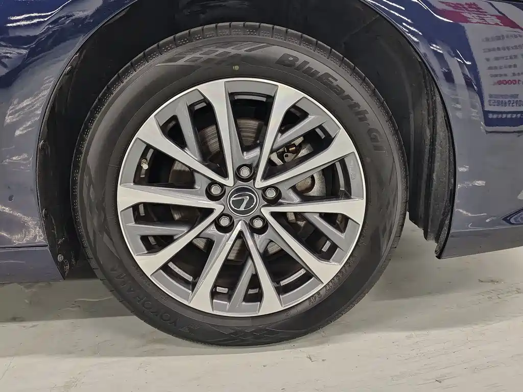 Lexus ES 200 Premium Enjoyment