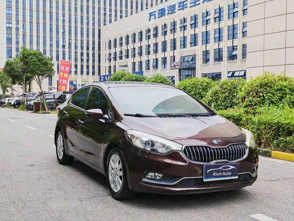 Kia K3 1.6 L Auto GLS