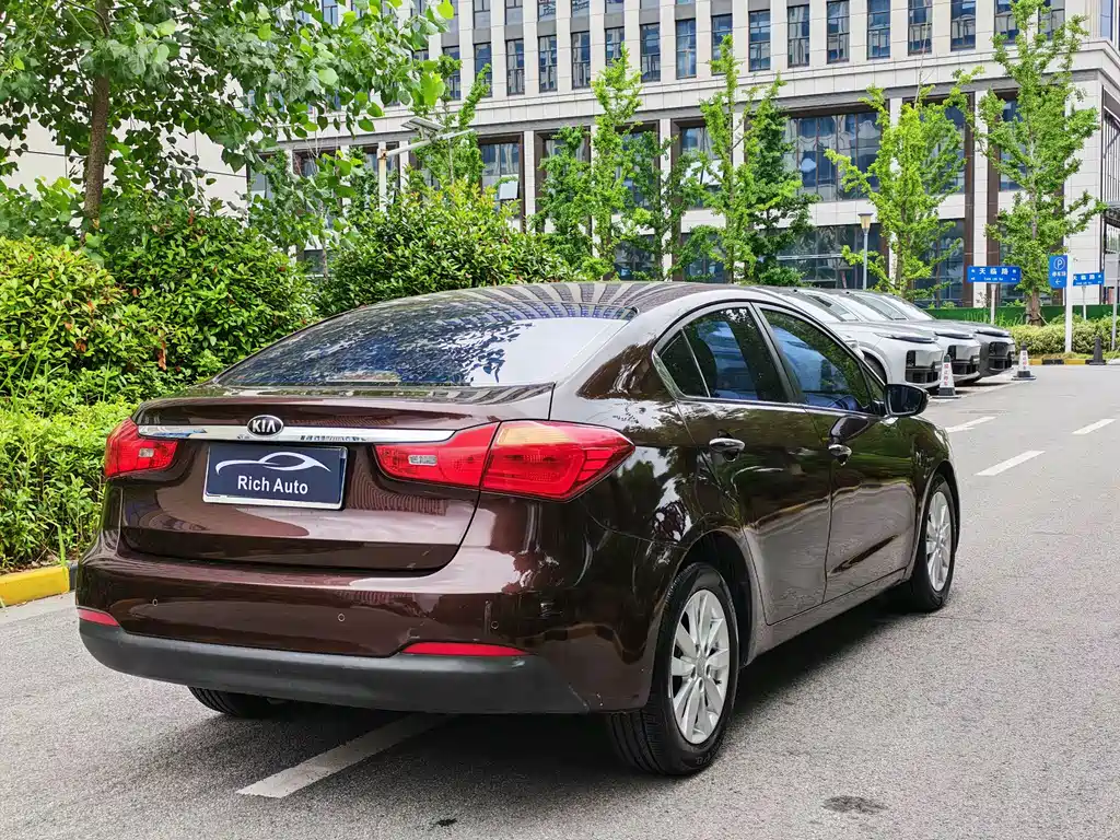 Kia K3 1.6 L Auto GLS