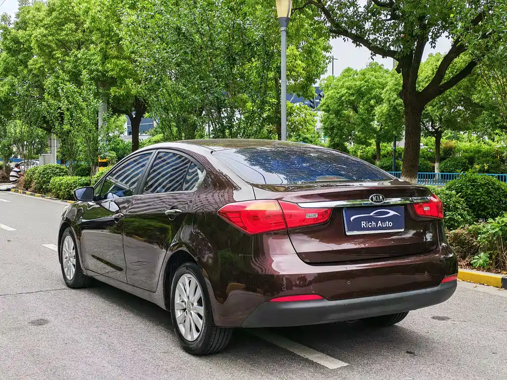 Kia K3 1.6 L Auto GLS