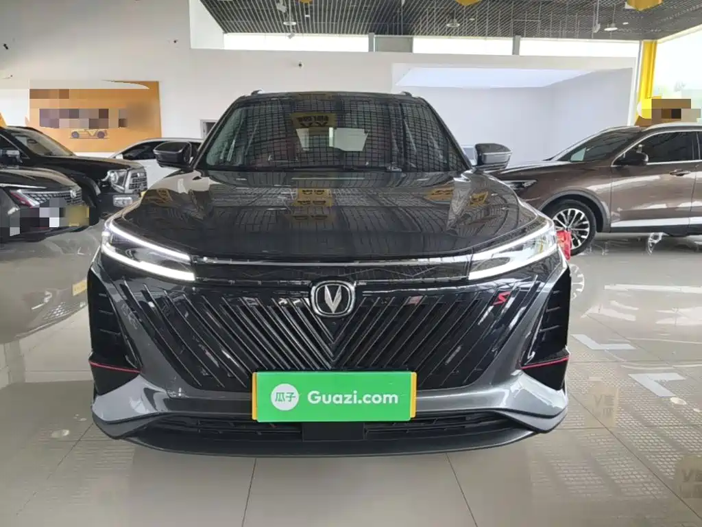 Changan CS75 PLUS 2 nd Gen 1.5 T Auto Distinguished