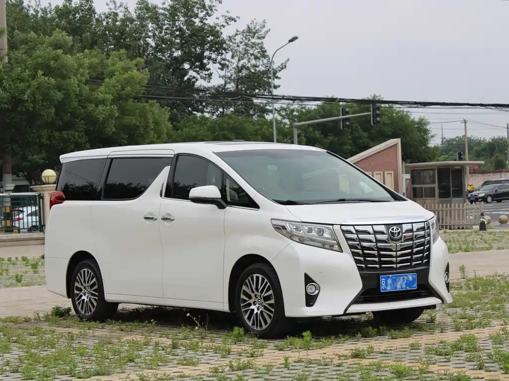 Alphard 3.5 L Luxury