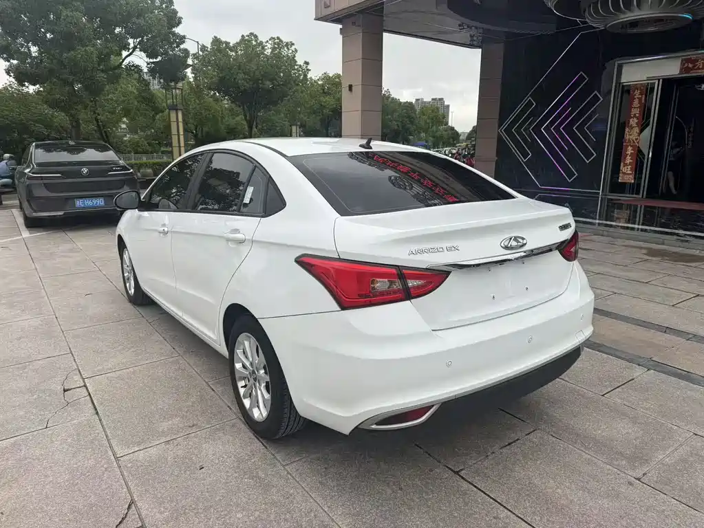 Arrizo 5 艾瑞泽5 2019款 1.5 L CVT青春版 国V
