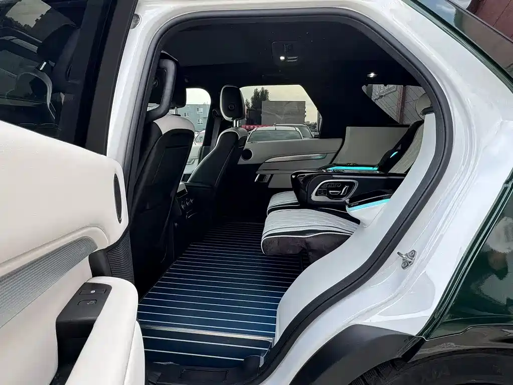 Discovery 3.0 SC V6 30 Anniversary Special Edition