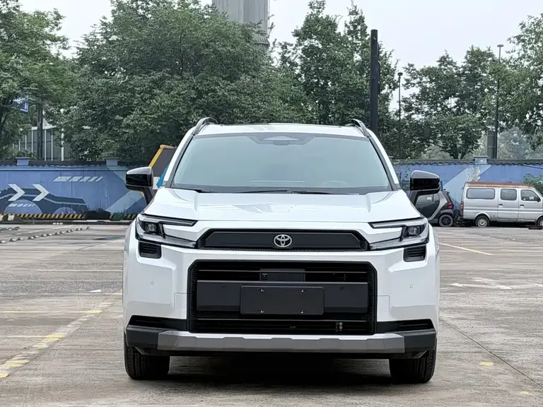 Toyota RAV4 RAV4荣放 2026款 双擎 2.5 L 四驱豪华版