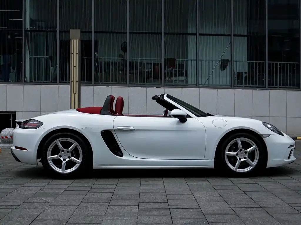 Porsche 718 Boxster 2.0 T