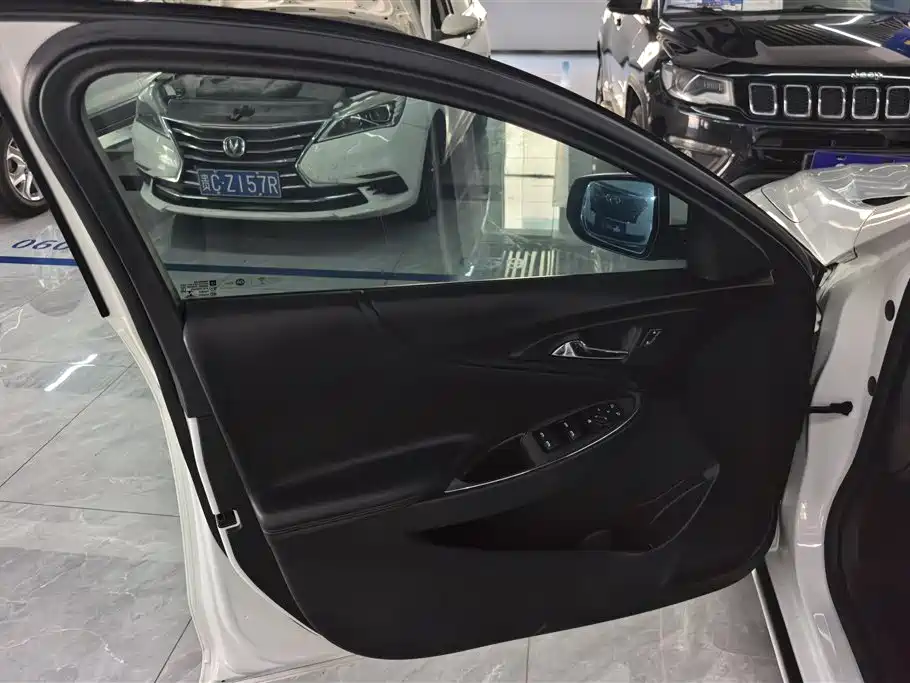 Malibu XL 535 T CVT Sharp Dynamic