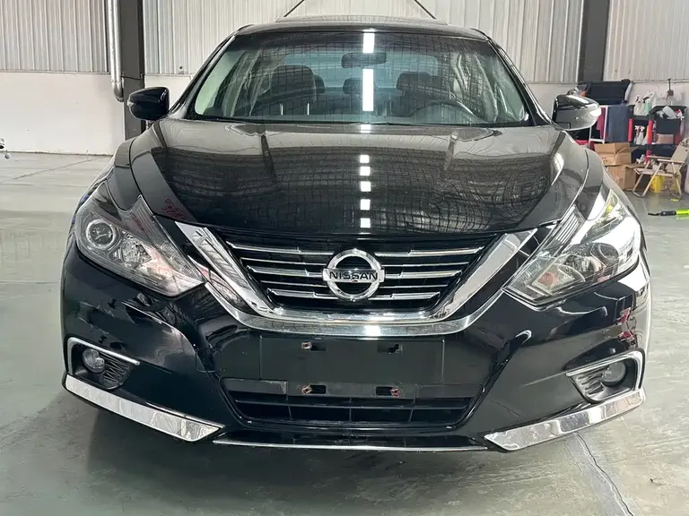 Nissan Teana 2.0 L XL Comfort