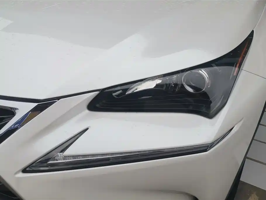 Lexus NX 200 t AWD Sharp Style