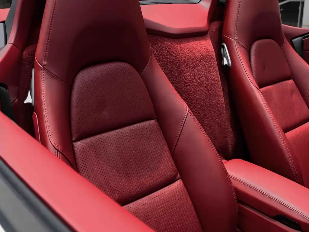 Porsche 718 Boxster 2.0 T