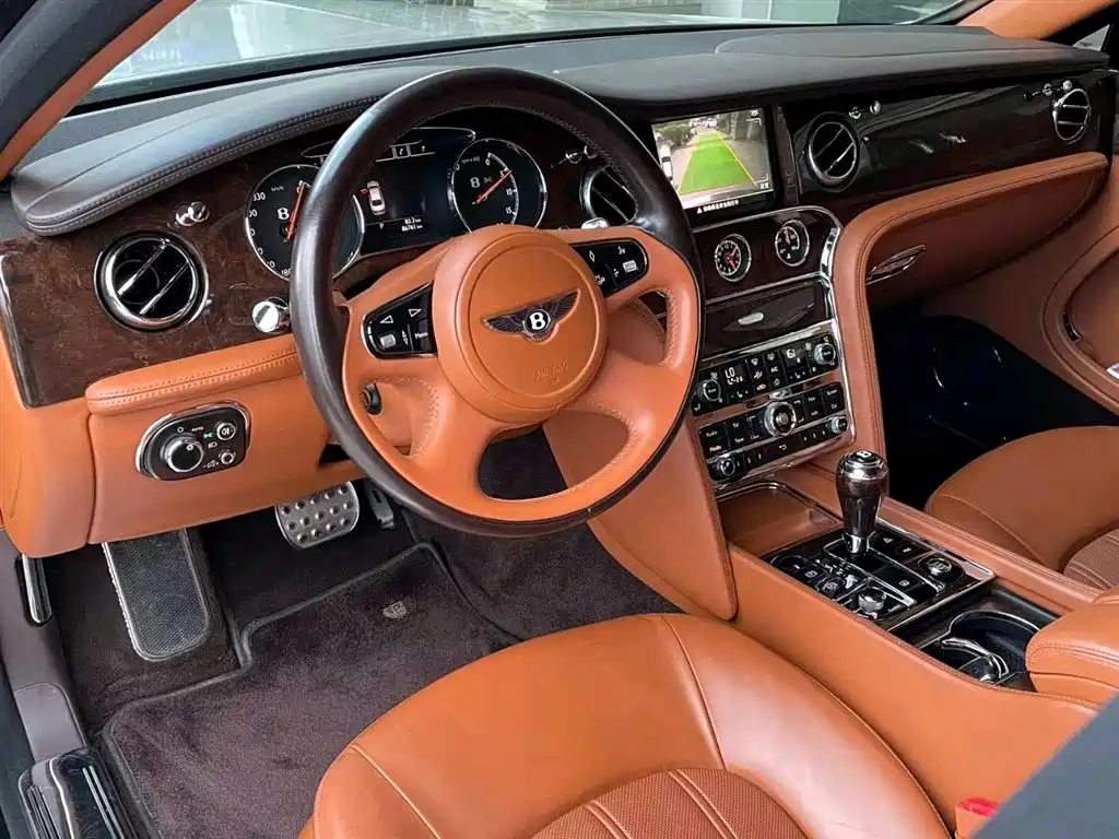 Mulsanne 6.8 T Distinguished