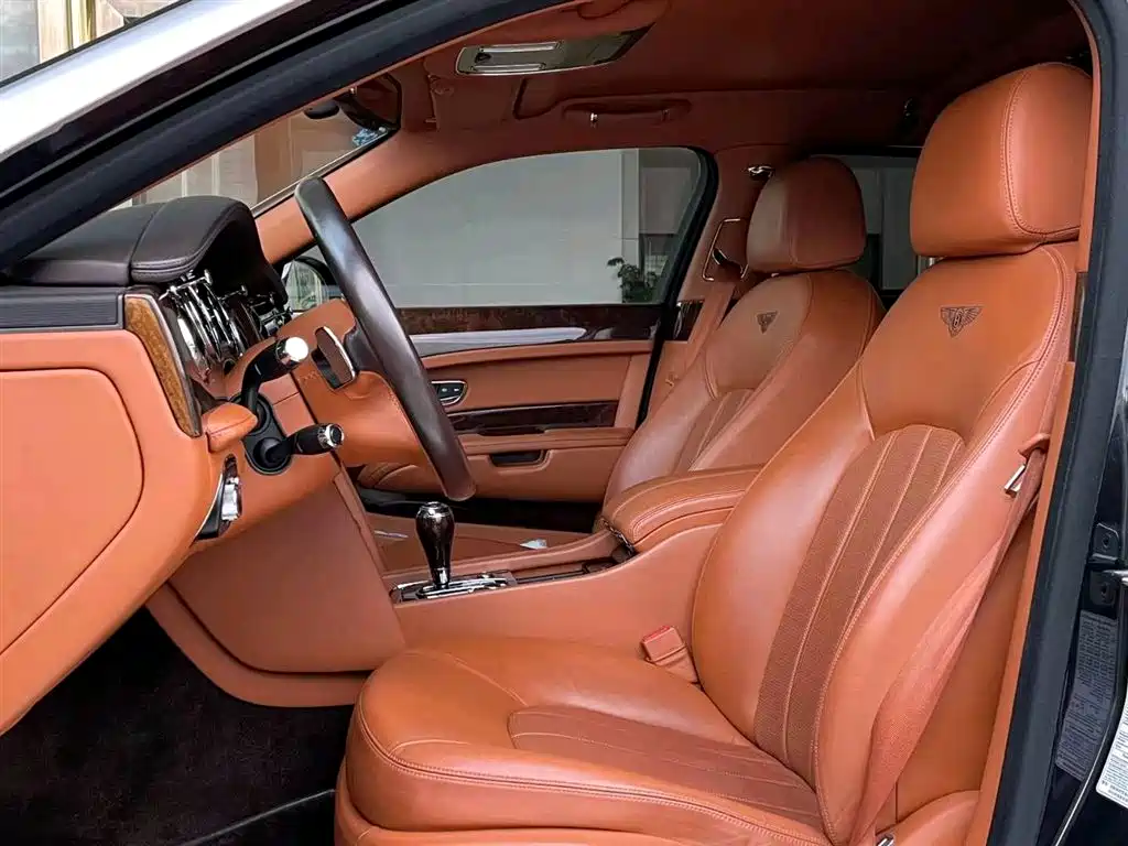 Mulsanne 6.8 T Distinguished